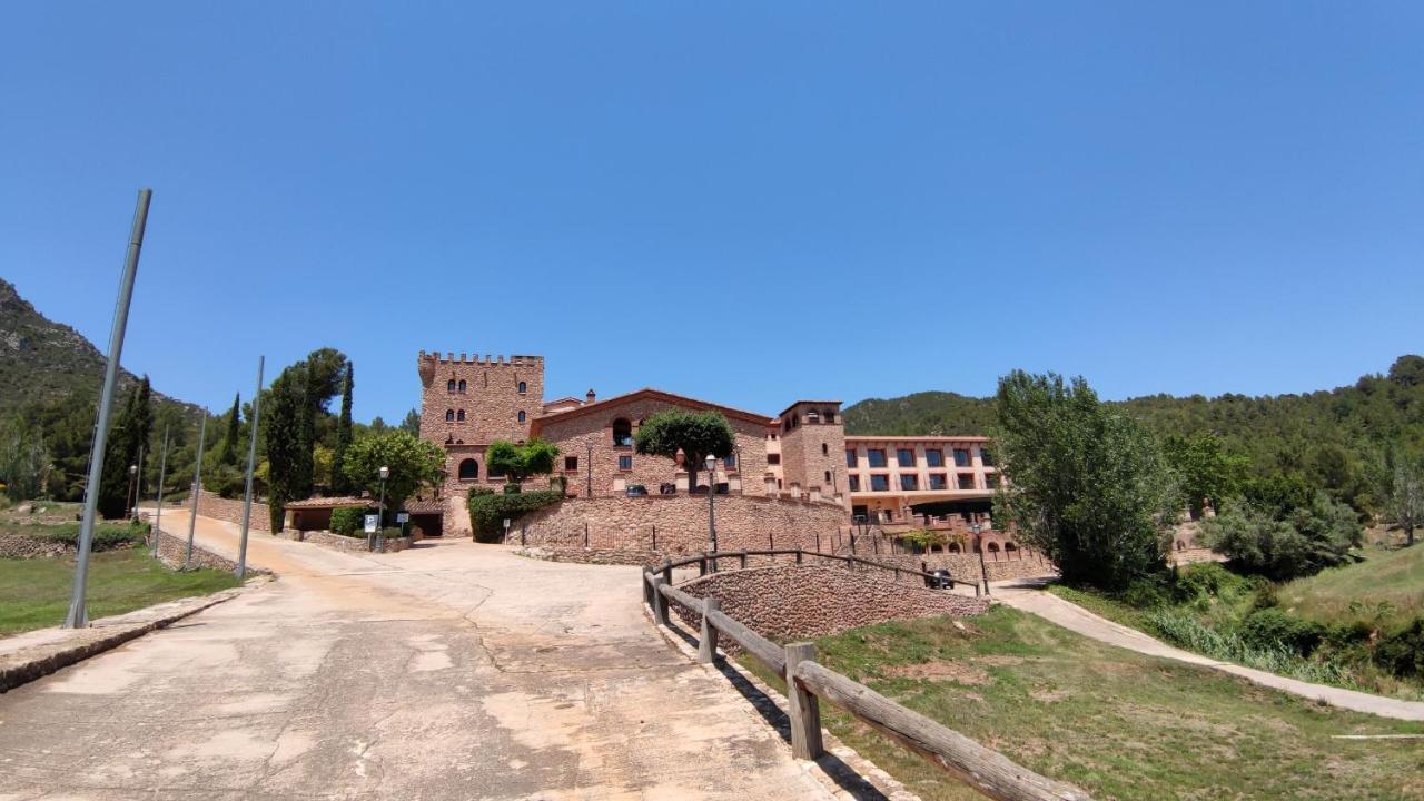 La Figuerola Hotel & Restaurant Vandellós Екстериор снимка
