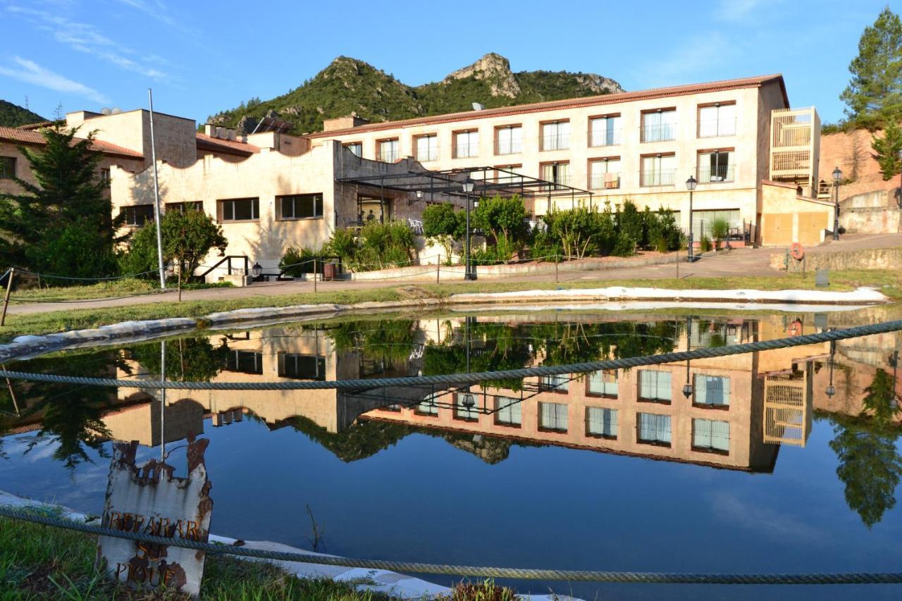 La Figuerola Hotel & Restaurant Vandellós Екстериор снимка